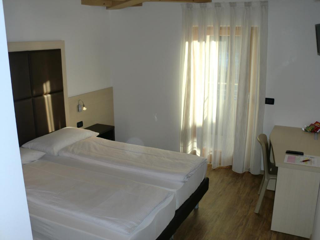 Villa Cameras Room And Breakfast Mori Kültér fotó